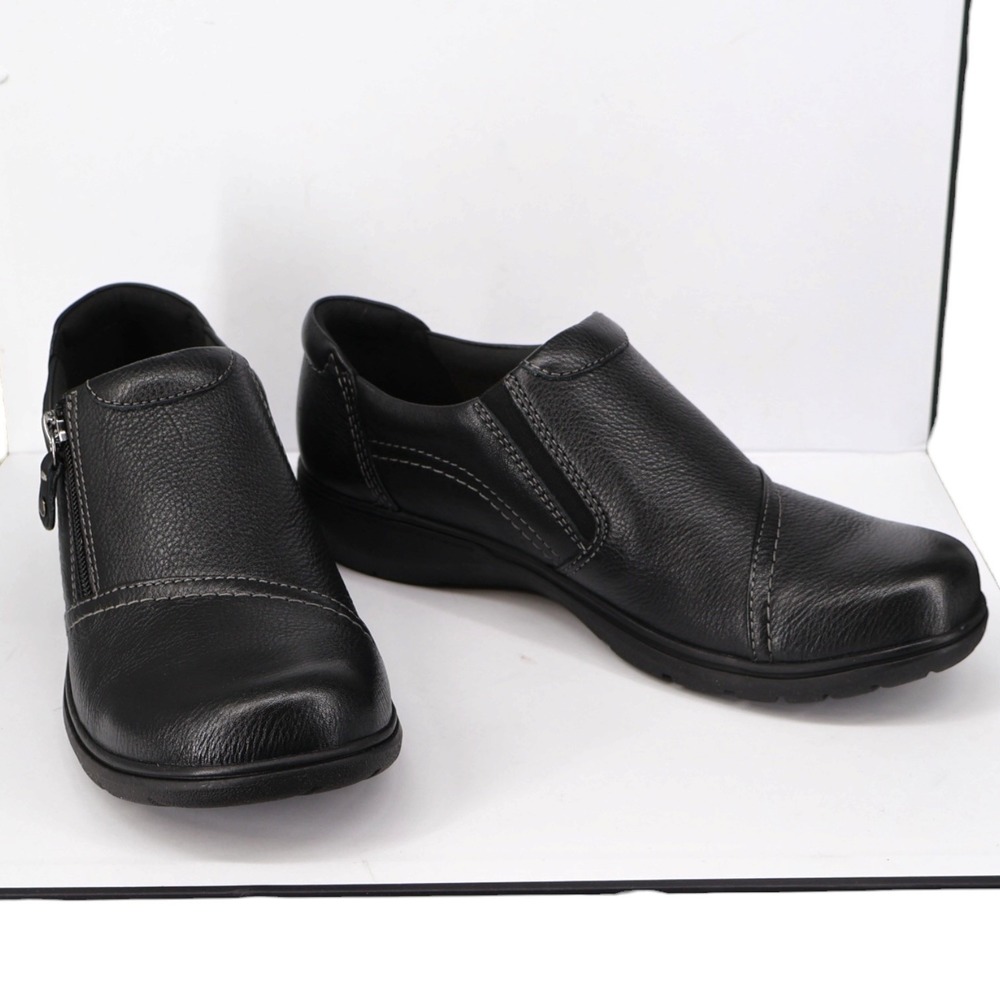 Clarks Carleigh Ray Black Leather Slip On Side Zip Loafers Size 9.5M NIB